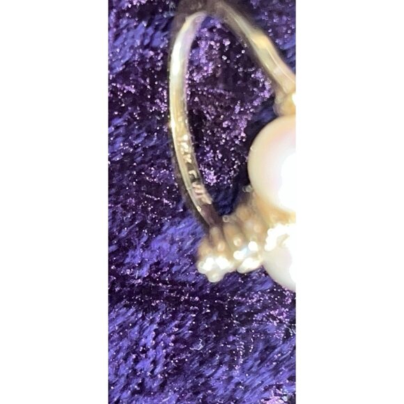 Solid 14k Gold Ring with 6 Diamonds 2 Fresh Water Pearls Size 5.75 Weight 4 Gram - Picture 8 of 9